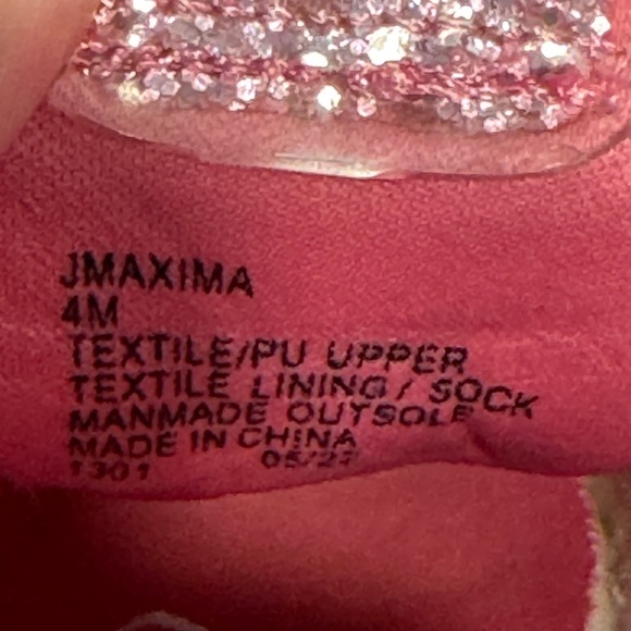 Girls size 4m, Steve Madden , pink gemmed tennies - Picture 5 of 6